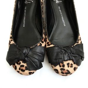 Franco Sarto leopard print bow flats.